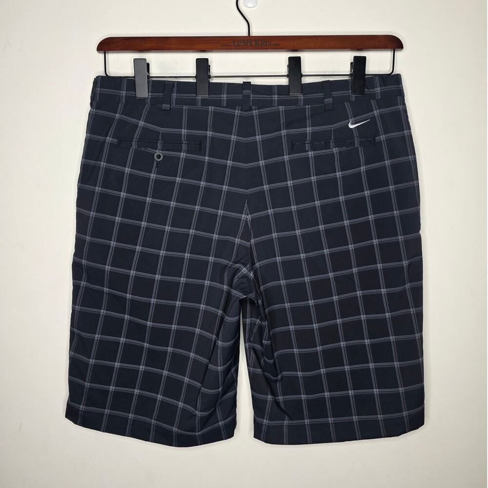 Nike black grey plaid flat front athletic golf shorts - 40 - Picture 3 of 5